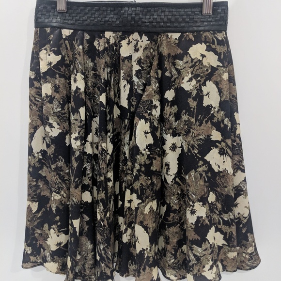 Elizabeth & James Dresses & Skirts - Elizabeth & James